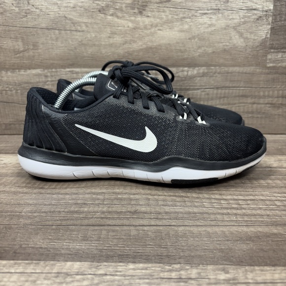 Nike Shoes - Nike Flex Supreme TR5 Black Womens US Size 7 EUR 38 852467-001 Sneakers